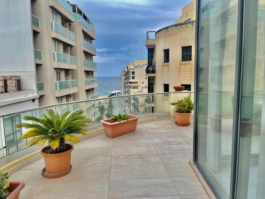 Apartment Sea View Penthouse In Tas-sliema