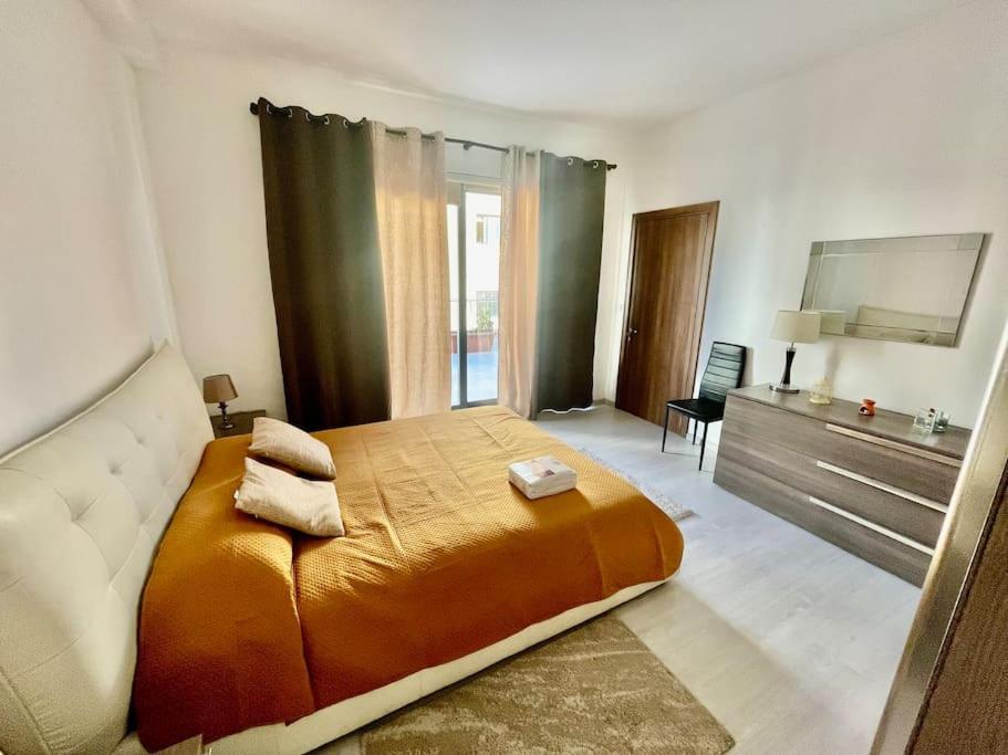 Apartment Sea View Penthouse In Tas-sliema *